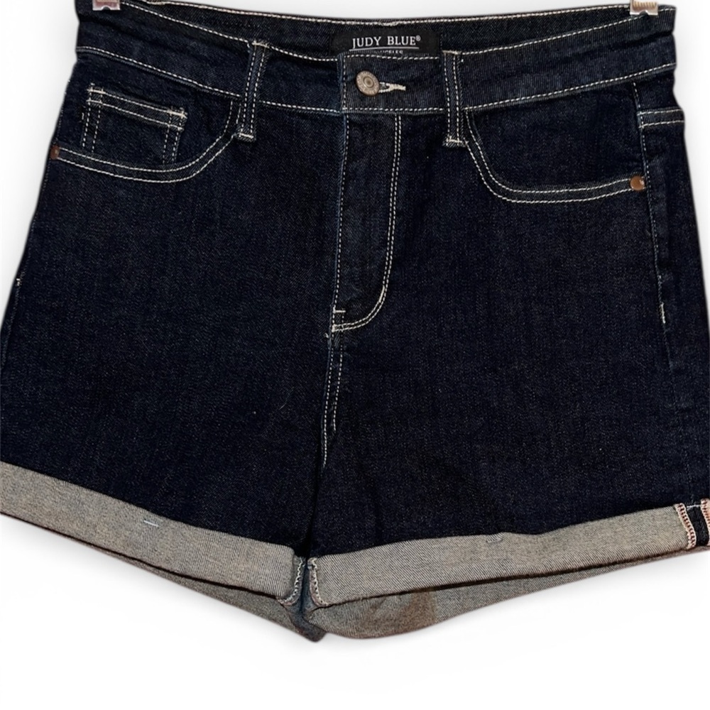 Judy Blue Women's Dark Blue Jean Cuffed Shorts M